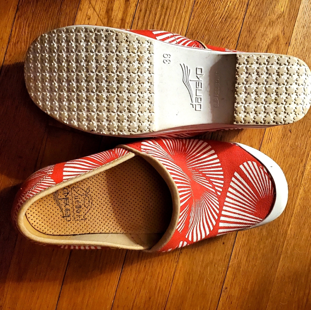 RED DANSKO  cloth clogs.  VGUC!